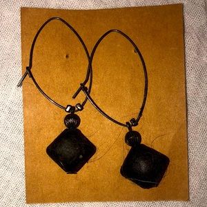 Dark Charcoal Earrings🌺